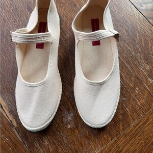 Venezia Cream Canvas Flats